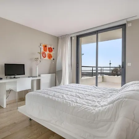 Maison D’architecte Face à Sur