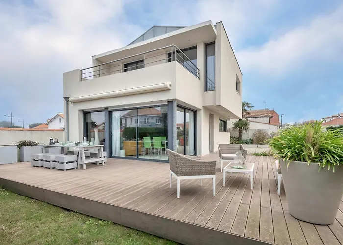 Casa de Férias Maison D’architecte Face à Sur La Plaine-sur-Mer